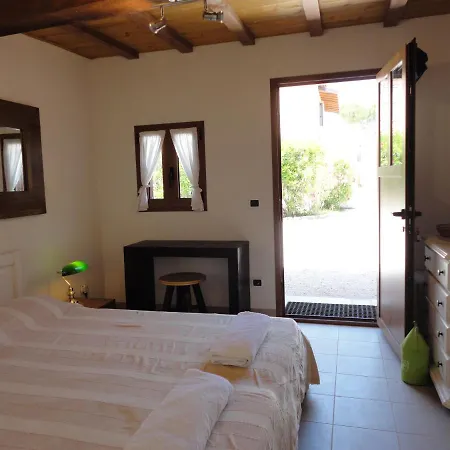Playa Del Sol -b6 Apartmanhotel